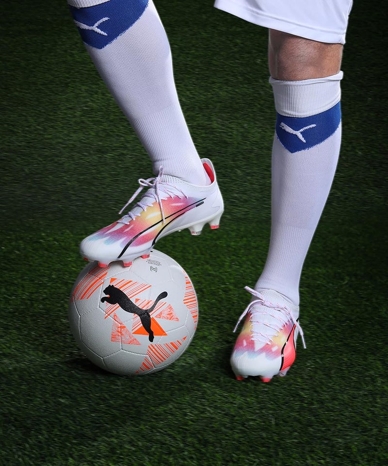 PUMA كرة القدم المستقبلية 2 للبالغين من كلا الجنسين، أبيض-حمضيات - 5 (5476003) - Image 4