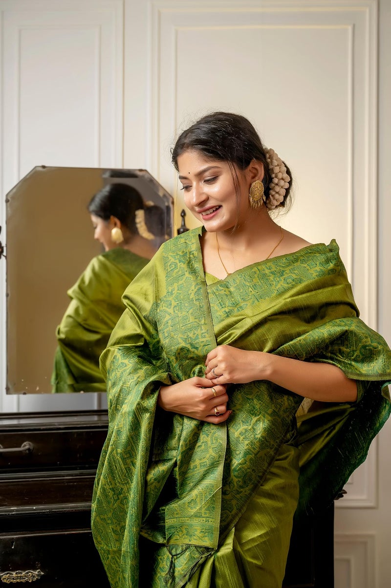 NK Textiles Women's Plain/Solid with Kalamkari Woven Border Raw Silk Saree with Tassels (13 COLORS), Mehendi Green - Image 2