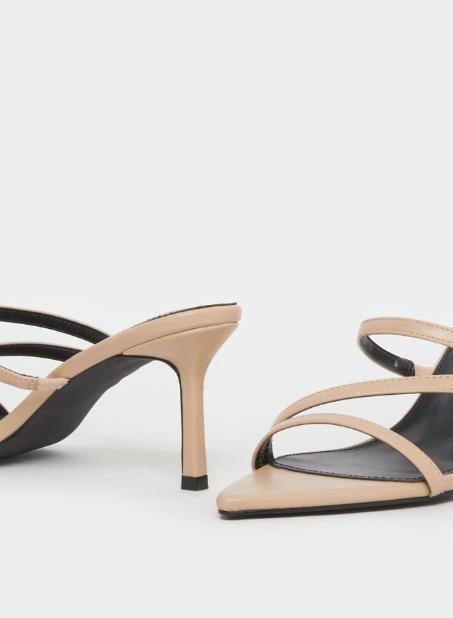 ريد صنادل بكعب عالٍ بحزام بيج من رائد - Image 3