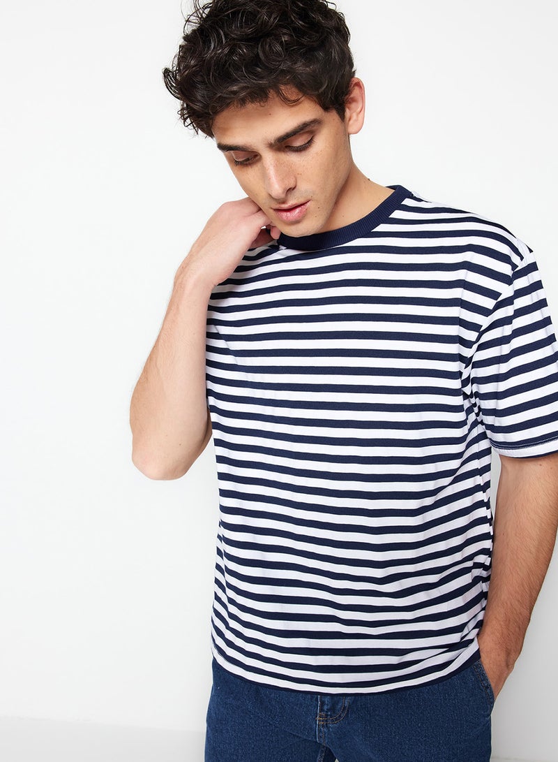 trendyol Navy Blue Wide CuT STriped T-Shirt - ShorT Sleeve TMNSS20TS0511 - Image 2