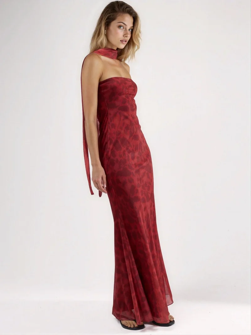 هيكاب Strapless Flowering Bodycon Maxi Dress