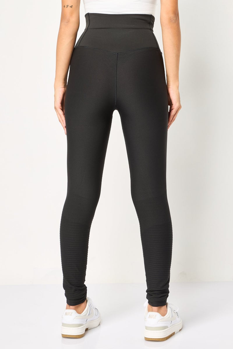 Nike Women Sportswear Fit Training Leggings, Black - Image 2
