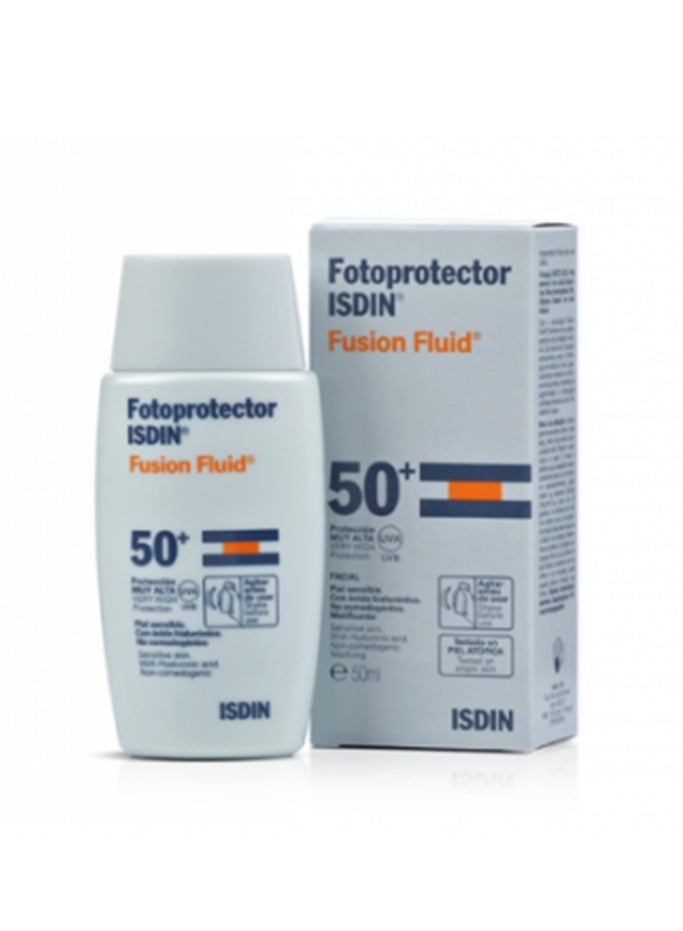 Fotoprotector Fusion Fluid Sunscreen Lotion SPF 50 plus UVA UVB Sun Protection with Hyaluronic Acid and Vitamin E 50ml