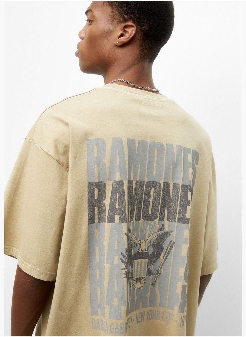 PULL&BEAR - Garment dye Ramones T-shirt - Image 1