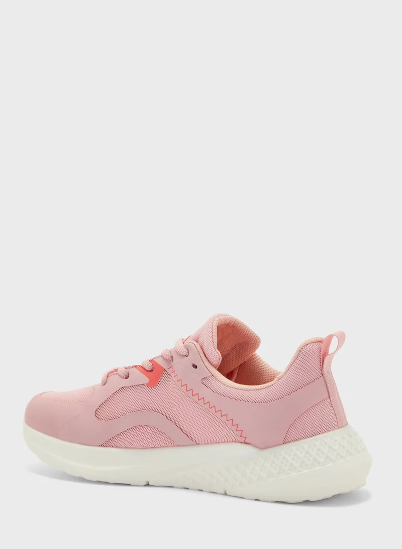 Oaklan by Shoexpress Lace Up Low Top Sneakers