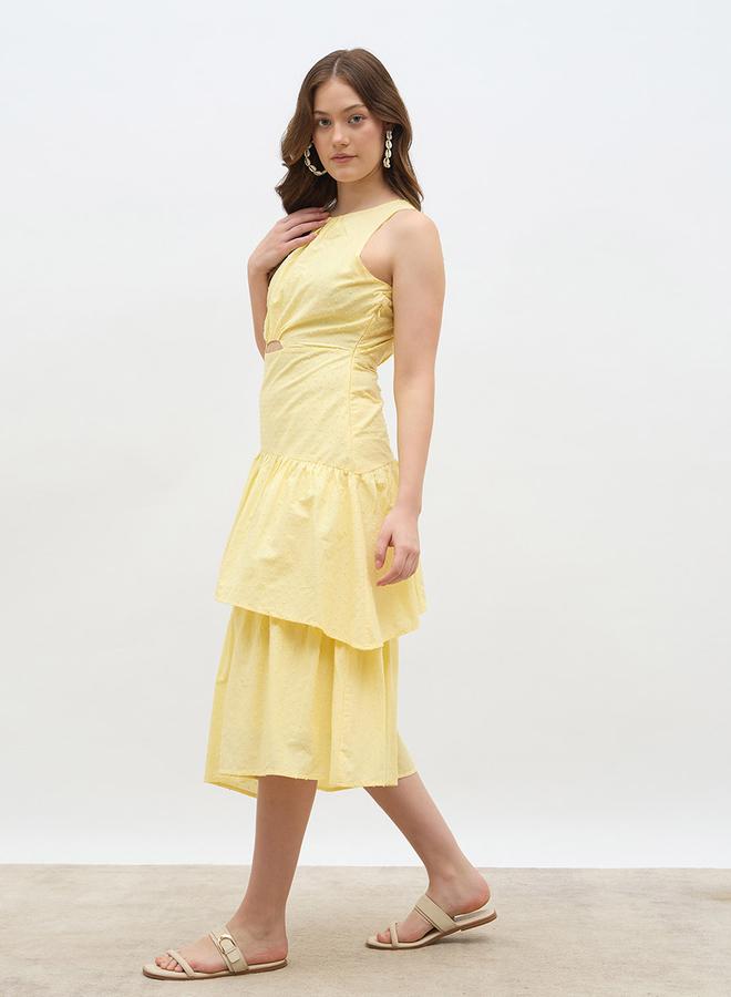 Styli Solid Sleeveless Layered Midi Dress - Image 3