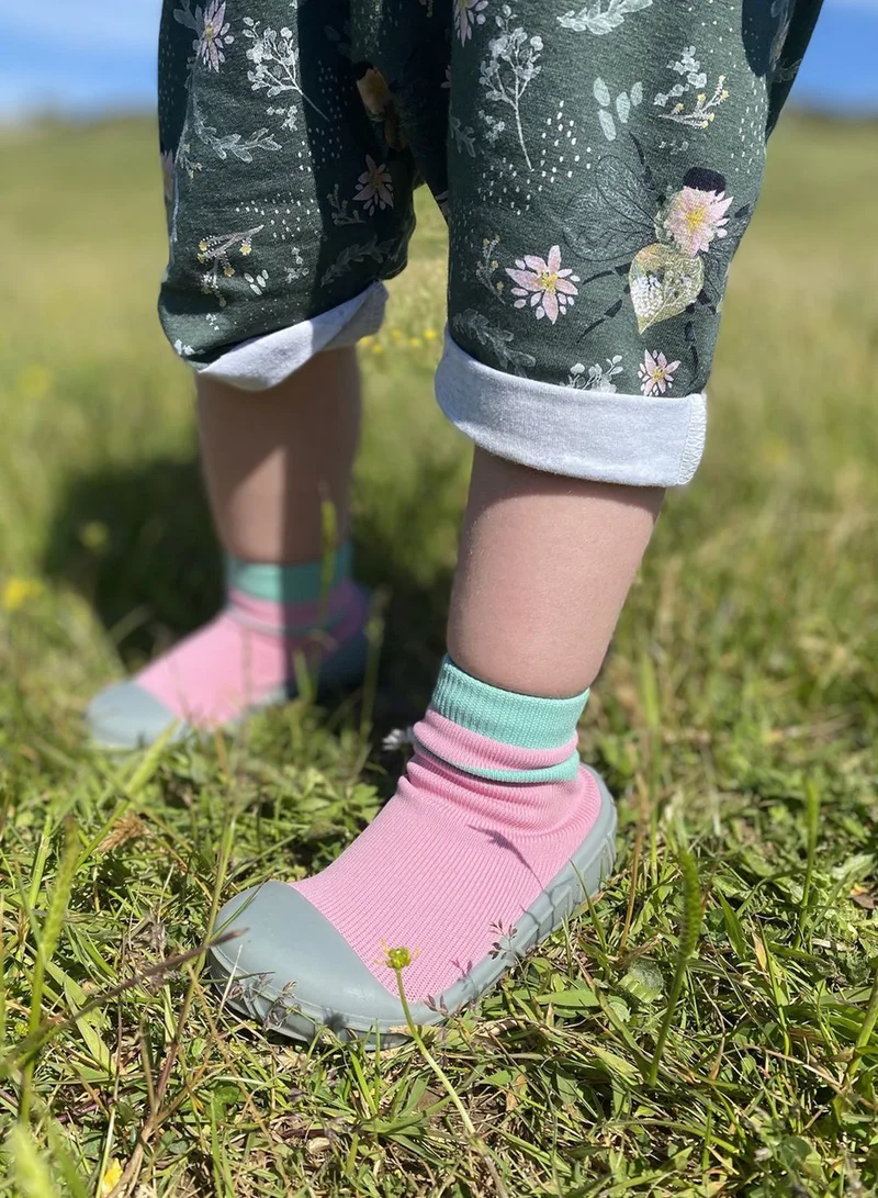 turtl Infant Sock in a Shell