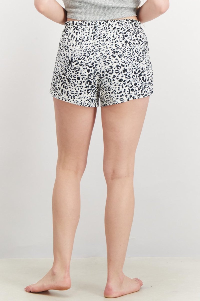 NINE WEST Women 2 Pieces Printed And Solid  Sleepwear Shorts, White and Blue Combo - Image 4