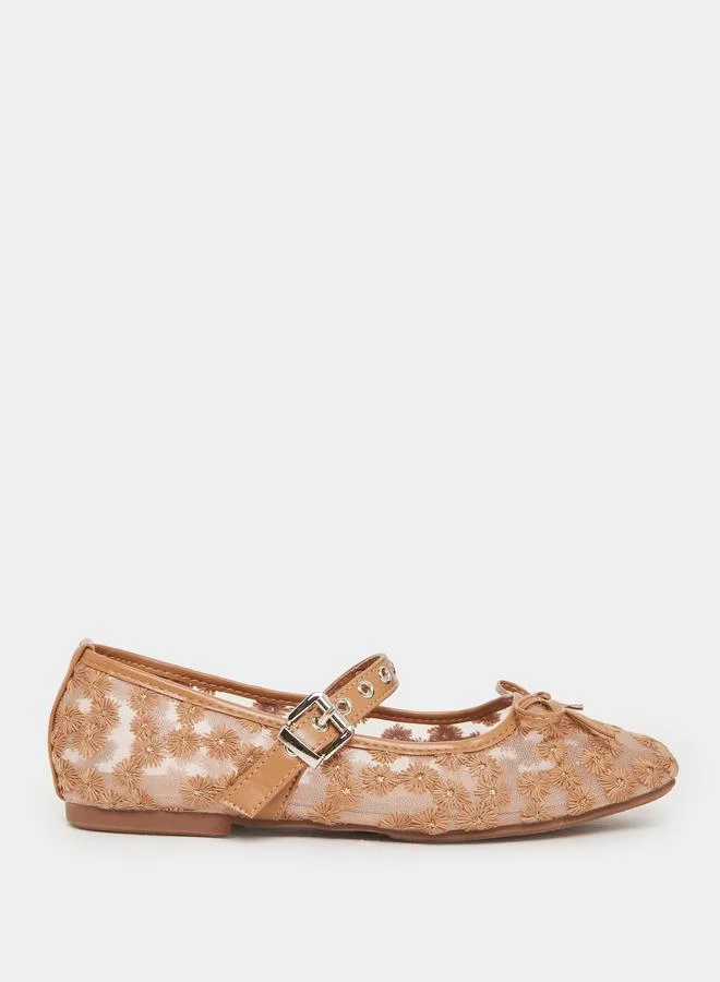 Beige Floral Embroidered Ballerina