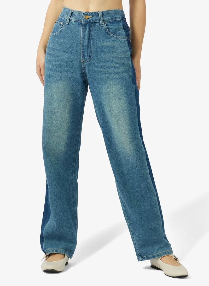 Ginger Mid Rise Straight Fit Jeans