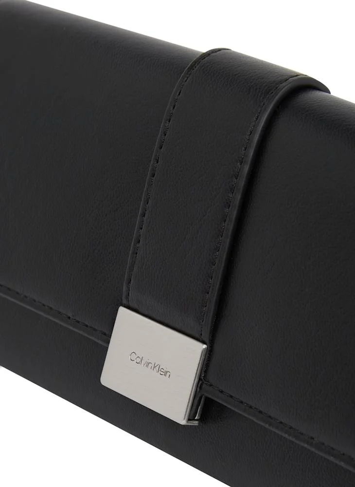 CALVIN KLEIN HARDWARE SNAP LARGE WALLET