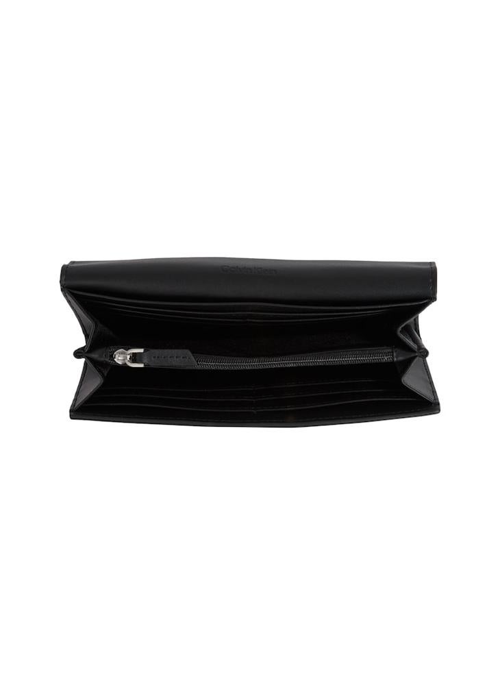 CALVIN KLEIN HARDWARE SNAP LARGE WALLET  - Image 4