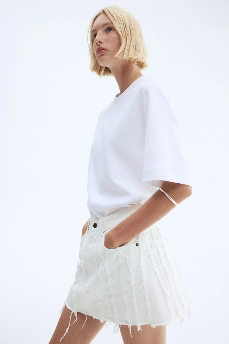 H&M Frayed denim mini skirt