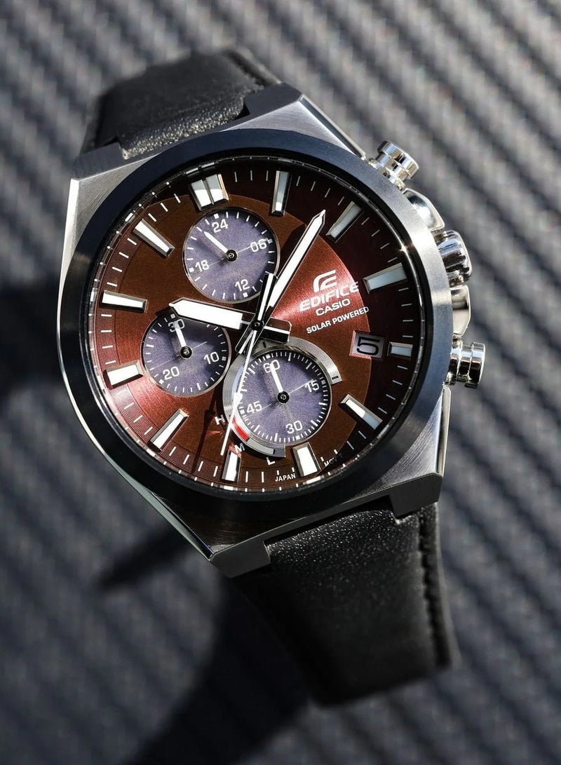Casio Edifice EQS-950BL-5AVUDF Chronograph  Leather Strap Men's Watch - Image 2