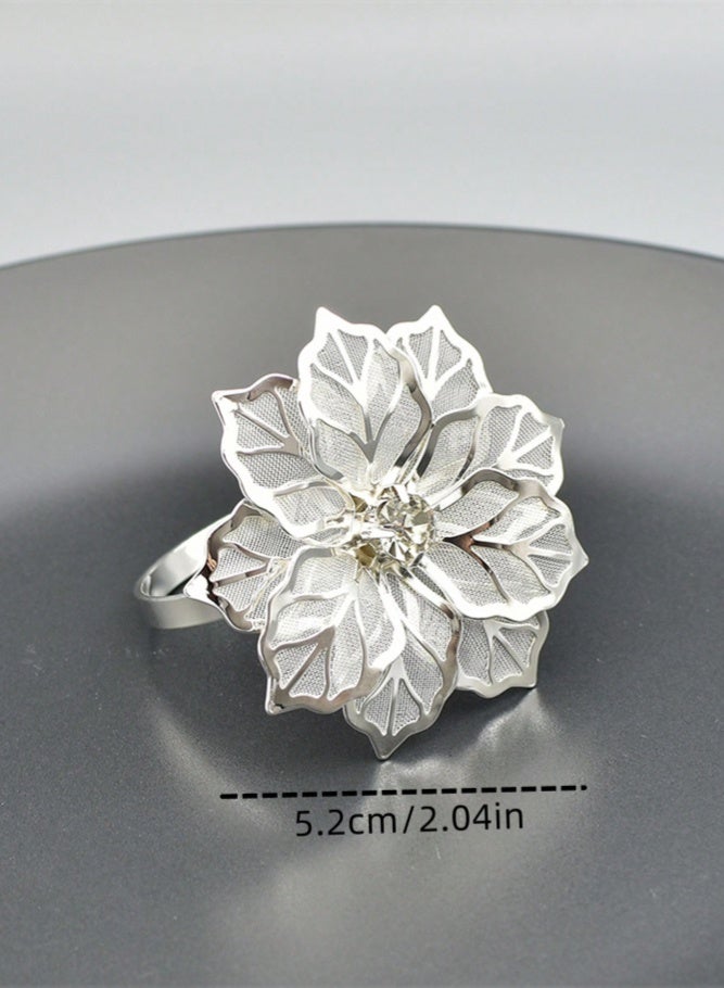 ميدي مجموعة من 12 قطعة من حلقات مناديل مزينة بزهور مجوفة، حامل مناديل خريفي، مشابك معدنية للمناديل، مناسبة لتزيين أطباق المائدة في عيد الشكر، عيد الميلاد، حفلات الزفاف، الولائم (فضي). - Image 2