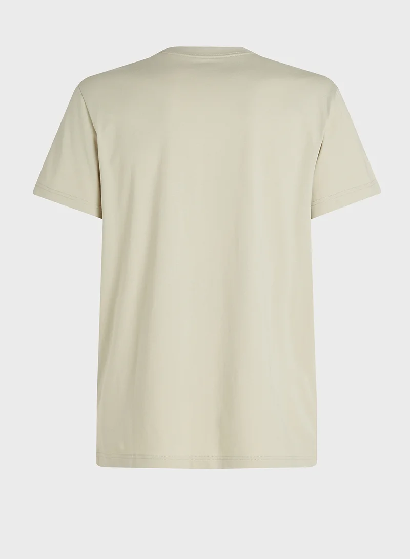 كالفن كلاين جينز Logo Print Crew Neck T-Shirt