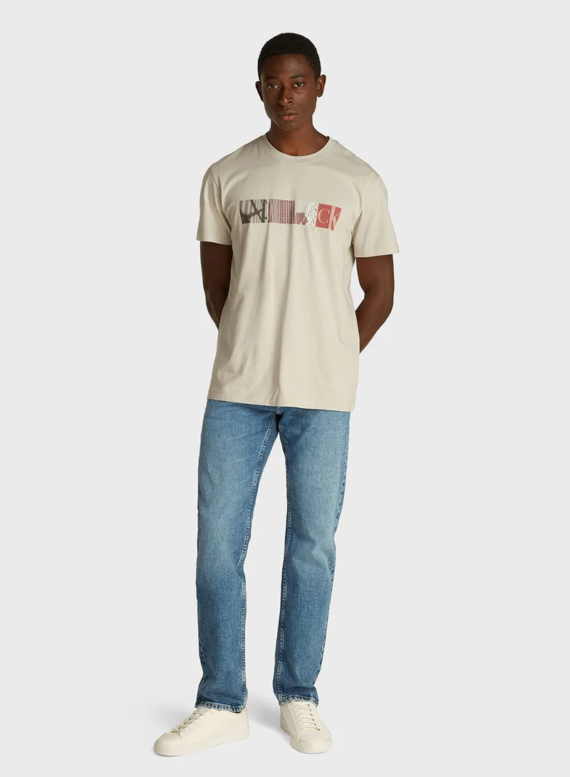 كالفن كلاين جينز Logo Print Crew Neck T-Shirt
