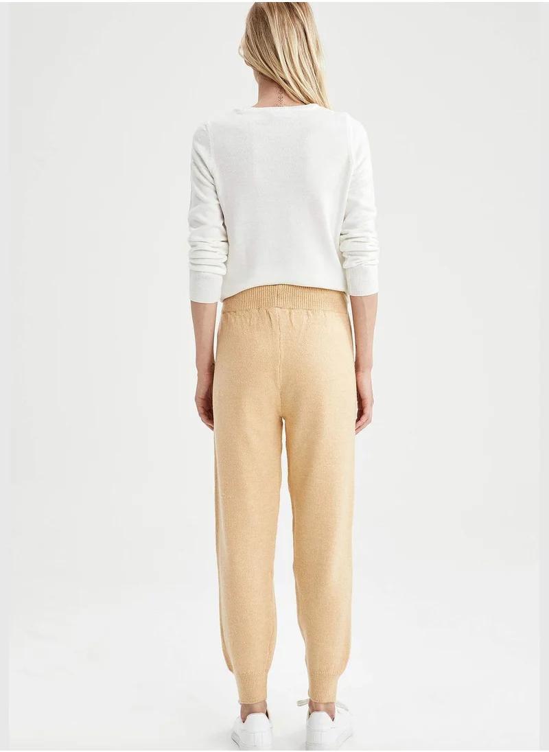 ديفاكتو Relax Fit Knitwear Jogger Pants
