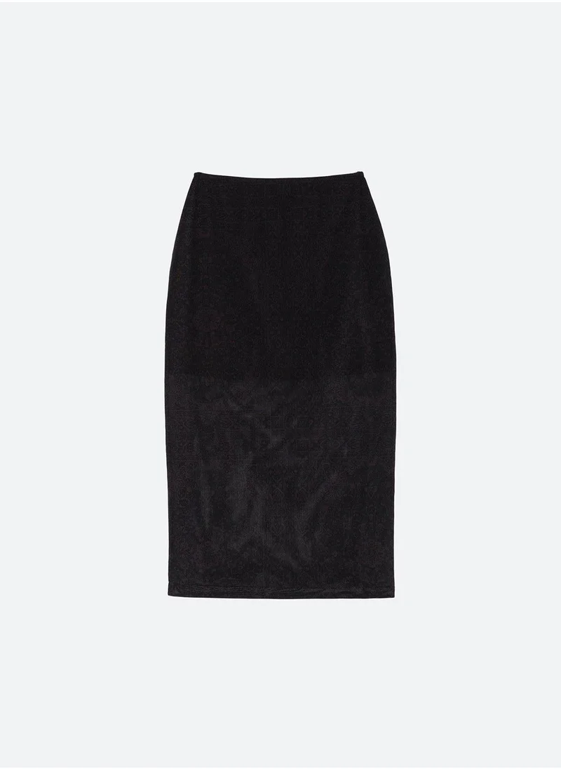 ليس بنجامنز SKIRT 009
