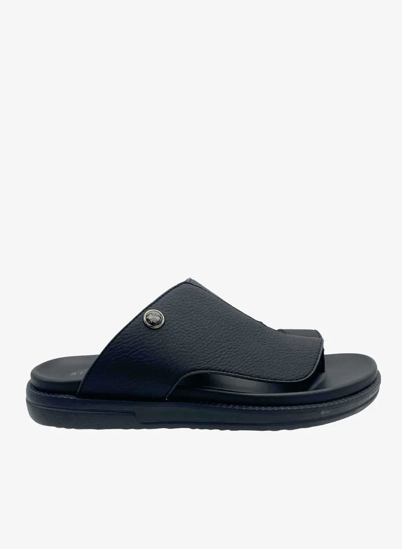 الهدف صنادل الواحة العربية