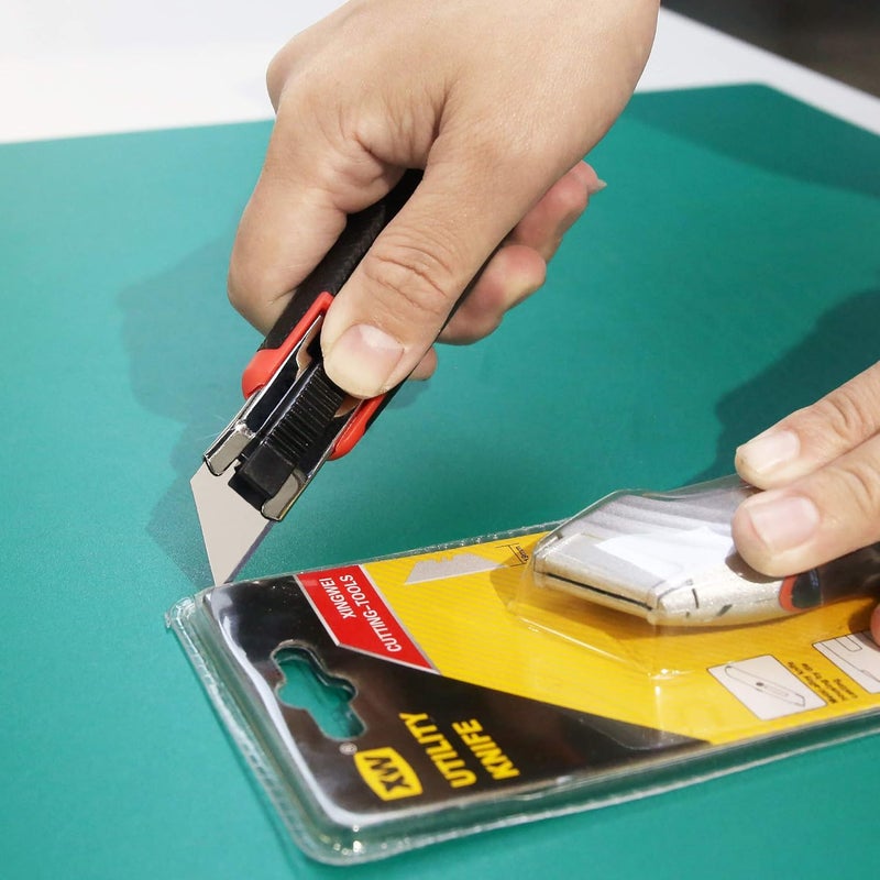 XW Self Retracting Safety Utility Knife, Auto Retractable Box Cutter of Assorted Colors, Extra 10 Blades Included, 3-Pack - Image 3