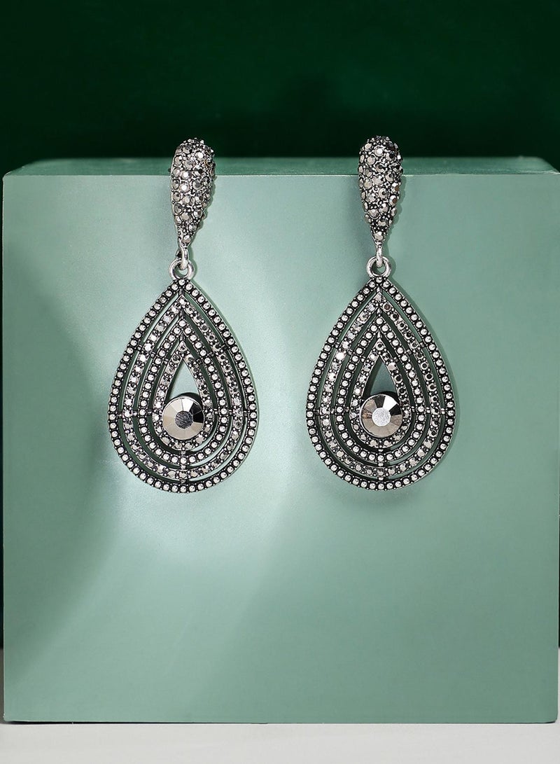 SOHI Crystal Lined Teardrop Artificial Drop Earring Jewellery - Image 5