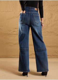 SASSAFRAS Dark Wash Knee Slit Straight Fit Jeans by Styli  - Image 5