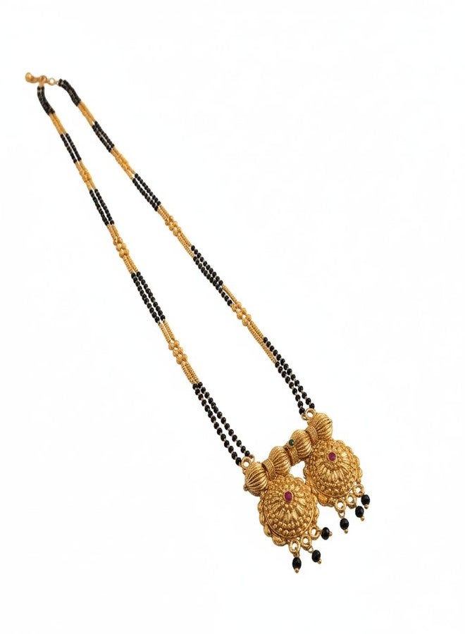 قلادة مانجالسوترا تقليدية من ولاية ماهاراشترا من AAIKU | سلسلة طويلة مطلية بالذهب مع خرز أسود | قلادة أنيقة من سلسلة تانمانيا نالابوسالو للنساء والفتيات (36 بوصة) - Image 1