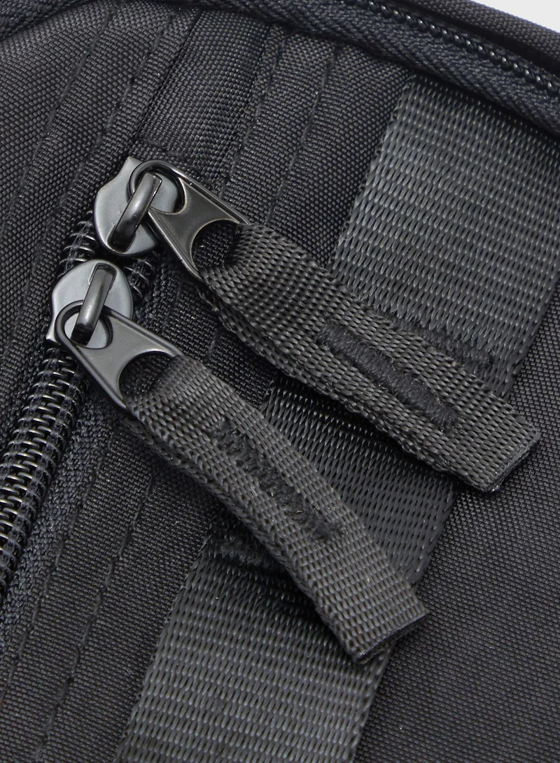 URBAN OUTFITTERS UO Chest Pack Messenger Bag