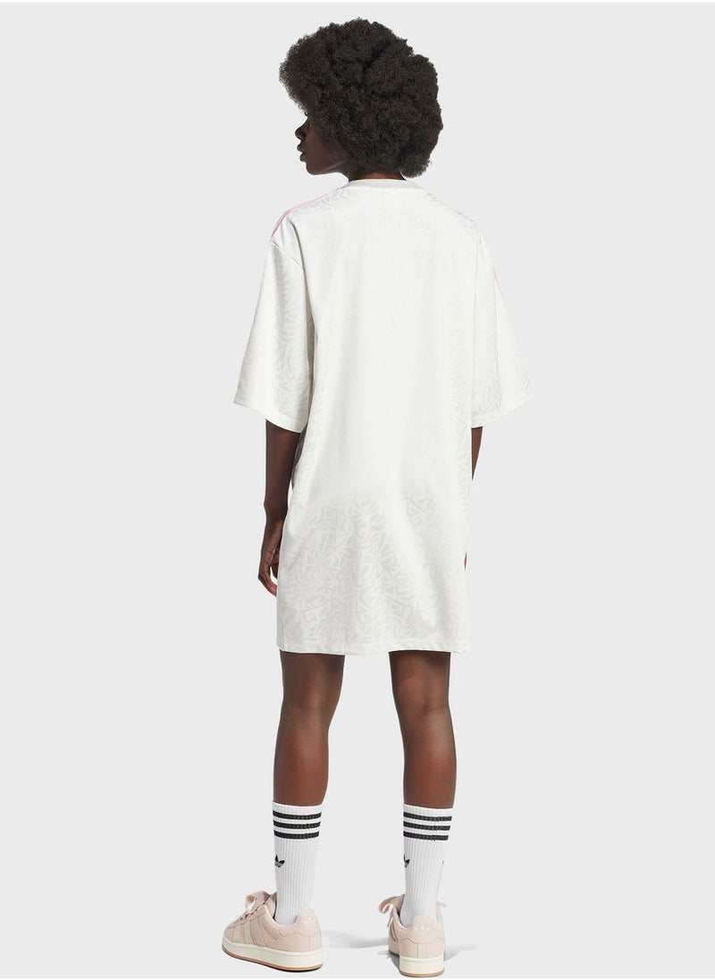 Oversized Tricot Dress - pzsku/ZCA85694209470EFB76B9Z/45/_/1718324478/2d8ac91d-aa29-4e7c-9b86-a20851b3ae9c