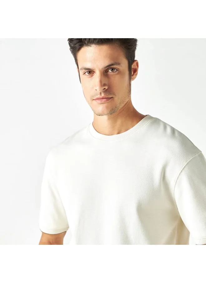 Iconic Iconic Solid Crew Neck T-shirt with Short Sleeves