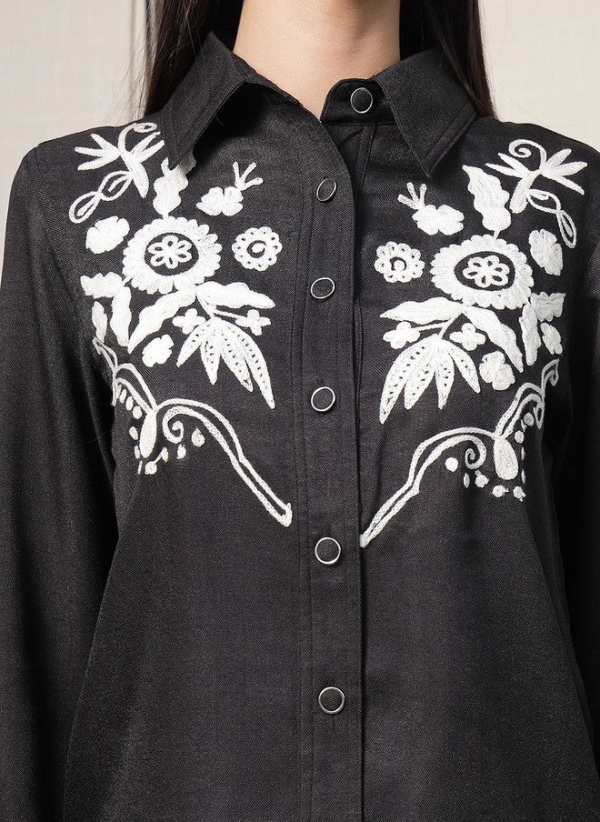 PlusS Black Embroidered Shirt And Trousers Co-Ords For Women - Image 2