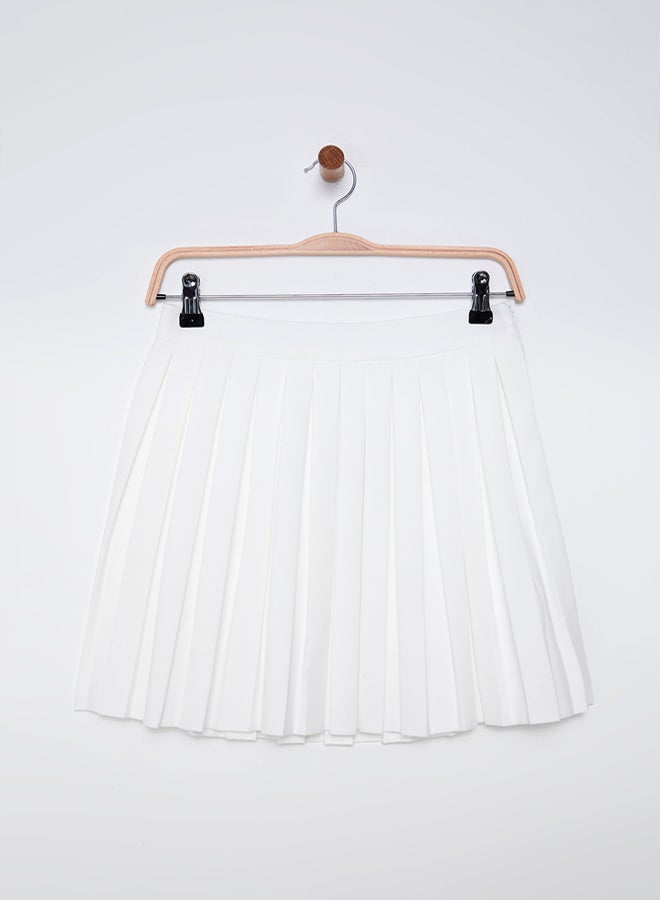 trendyol White Pleated Mini Woven Skirt  - Image 4