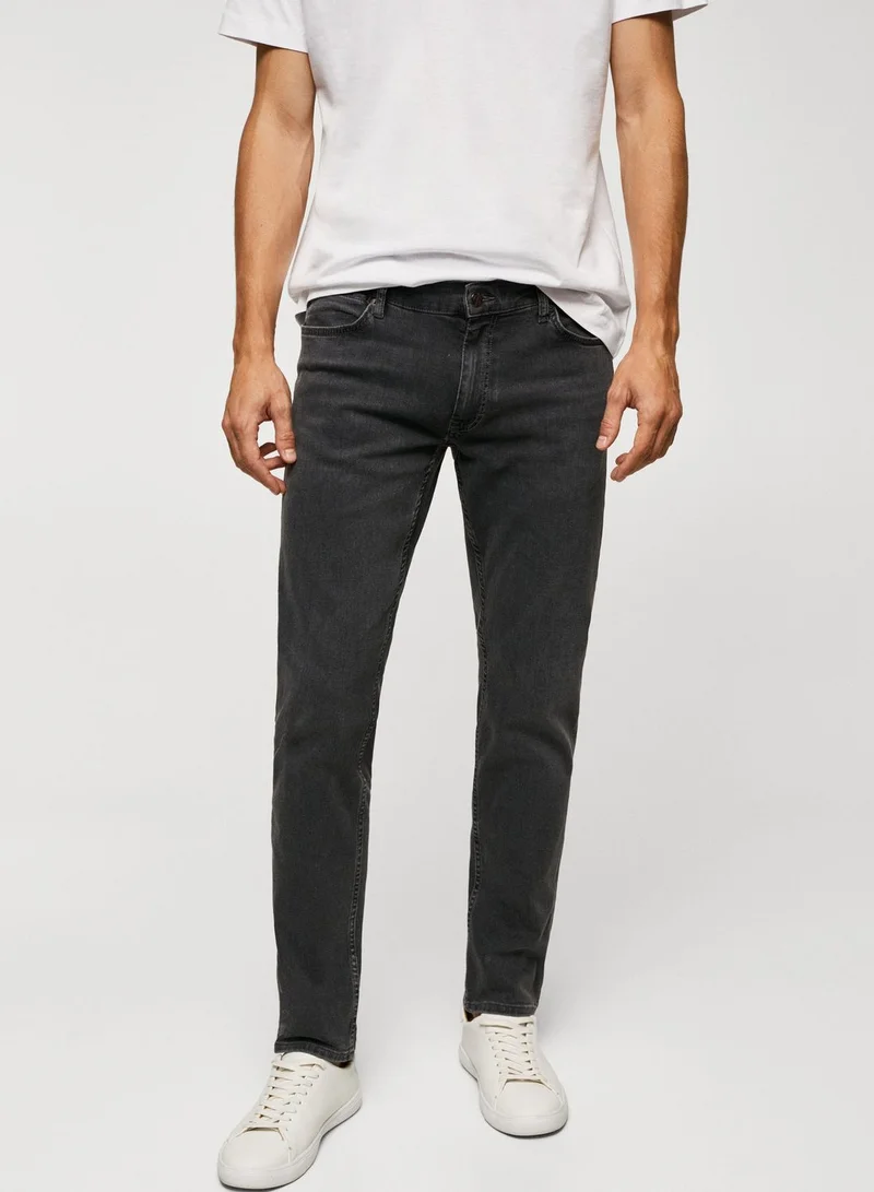 Mango Man Straight Fit Patrick Jeans