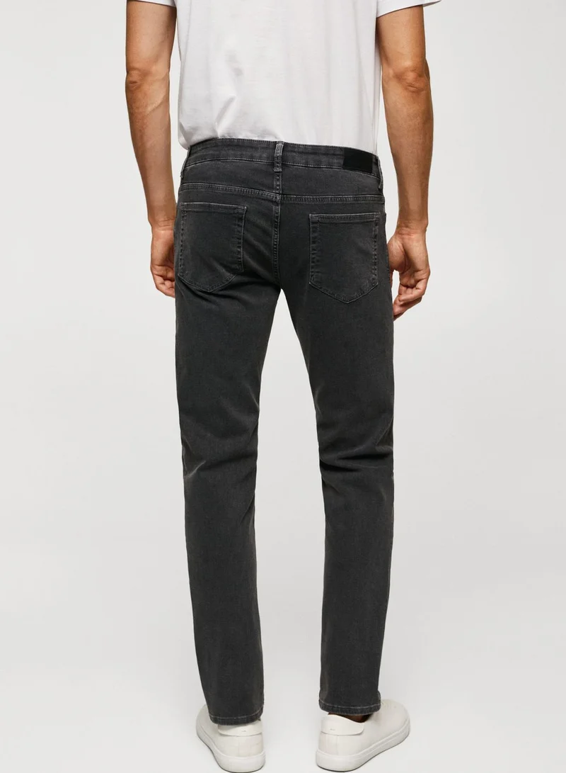 Mango Man Straight Fit Patrick Jeans