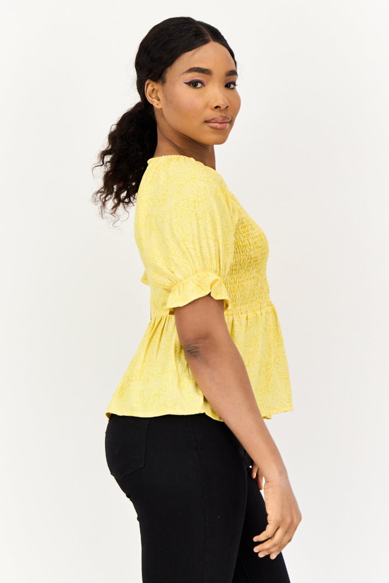 ONLY Women V-Neck Short Sleeves Shirred Blouse, Yellow  - Image 4