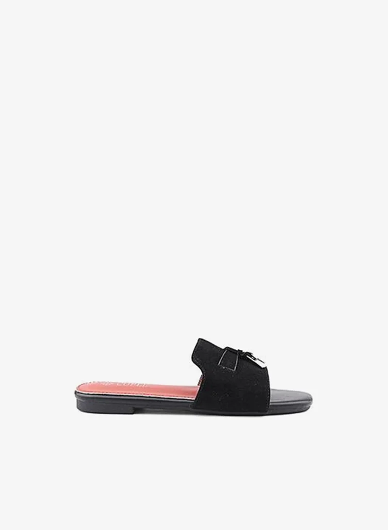 Cuple Girls Flat Slides