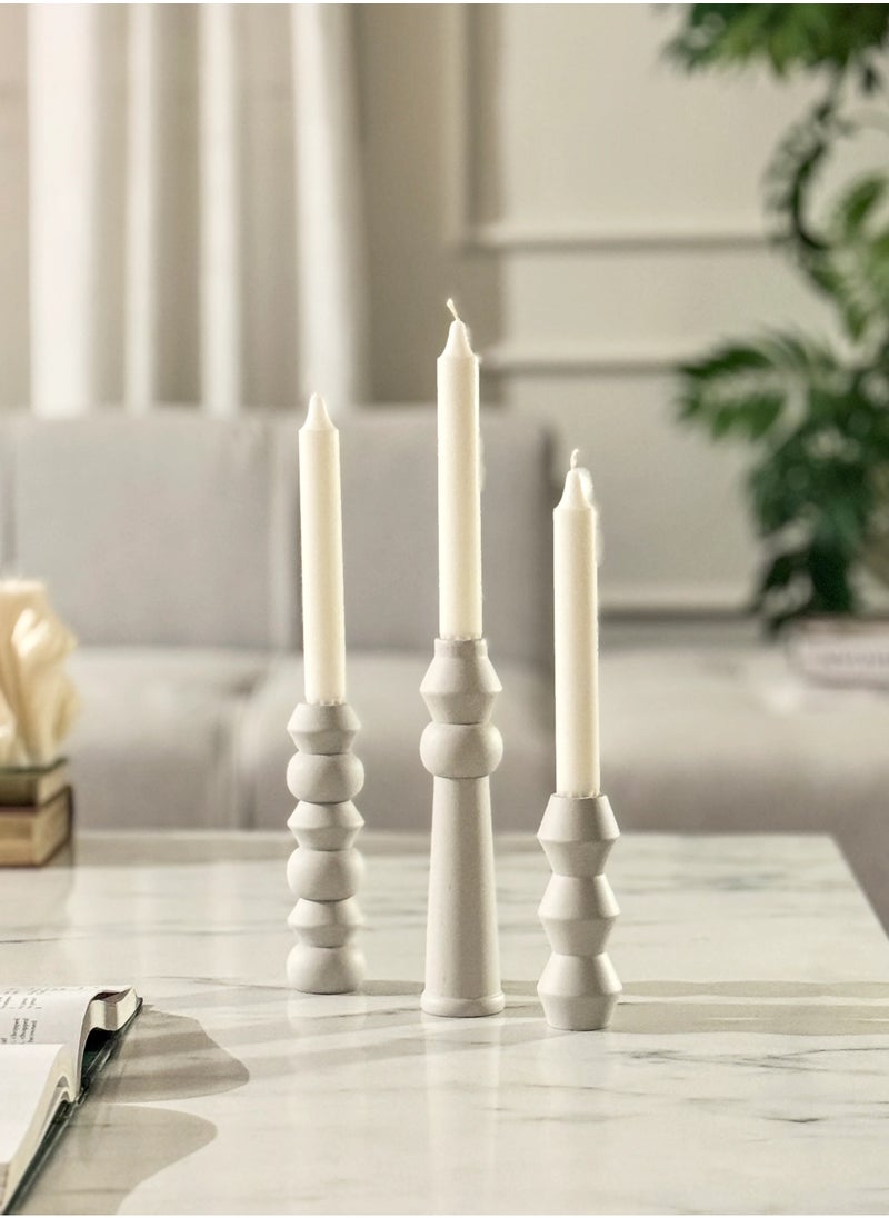 Generic White candle holders set 