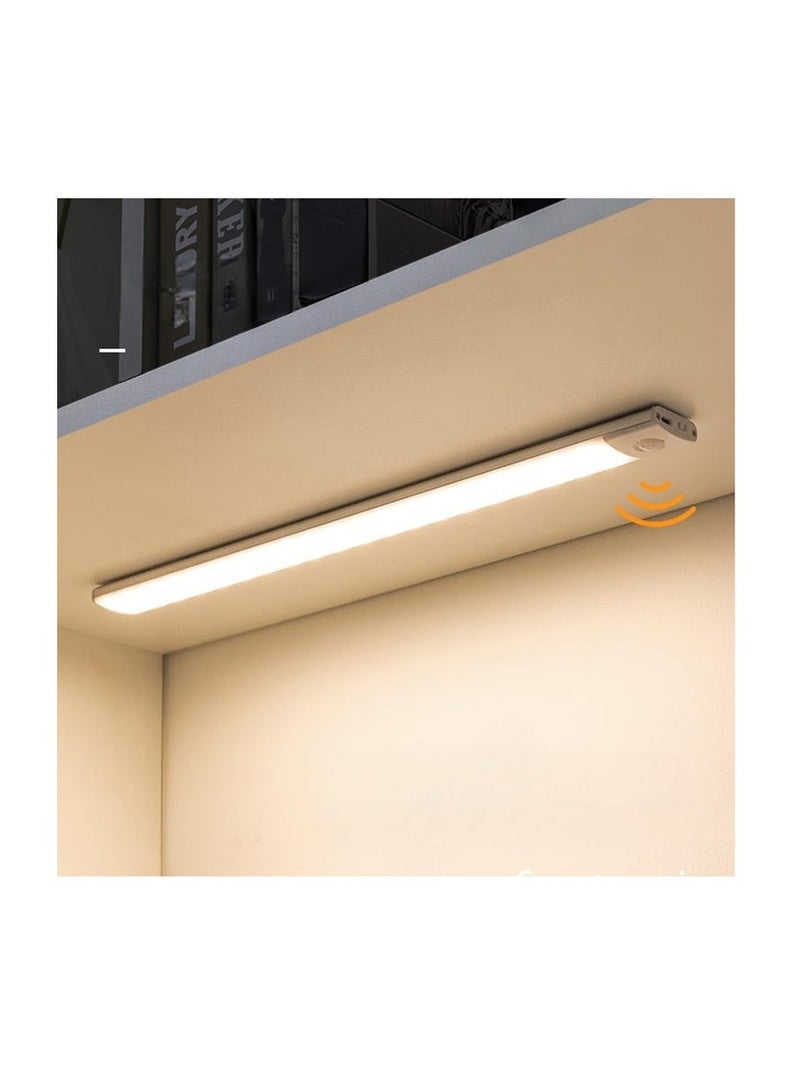 مصابيح خزانة، اضاءة LED ليلية لاسلكية بمستشعر حركة - قابلة لاعادة الشحن. (30cm-1pc)  - Image 1