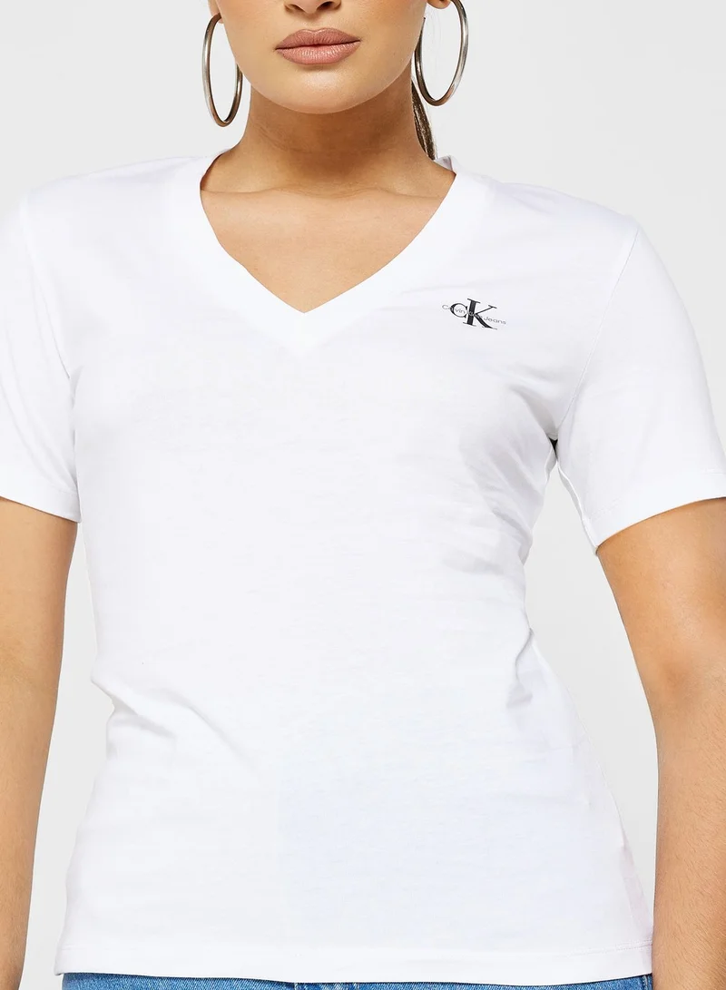 Calvin Klein Jeans V-Neck Logo T-Shirt