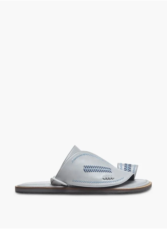 الواحة Men Embroidered Slip-On Arabic Sandals with Toe Loop