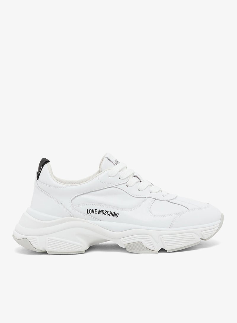 لوف موسكينو حذاء رياضي منخفض بشعار - Image 1