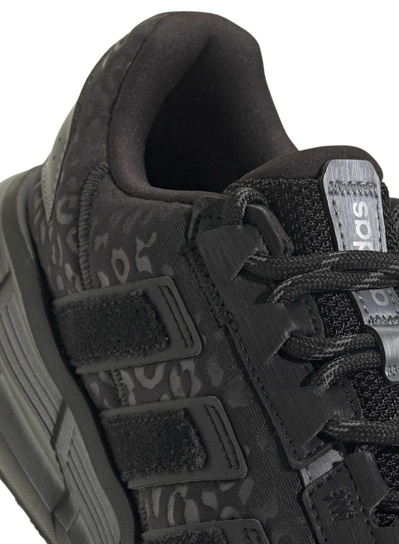 Adidas Astrastar Shoes - Image 5