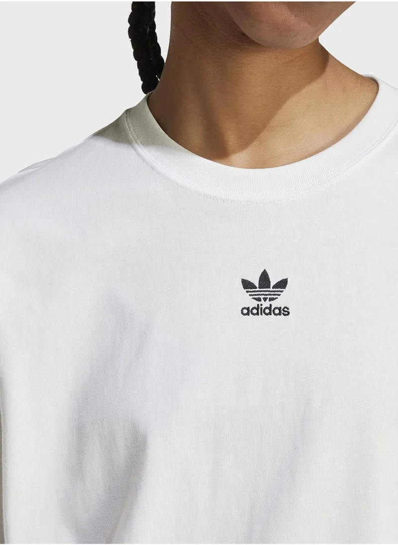 adidas Originals Essentail Boyfriend T-Shirt
