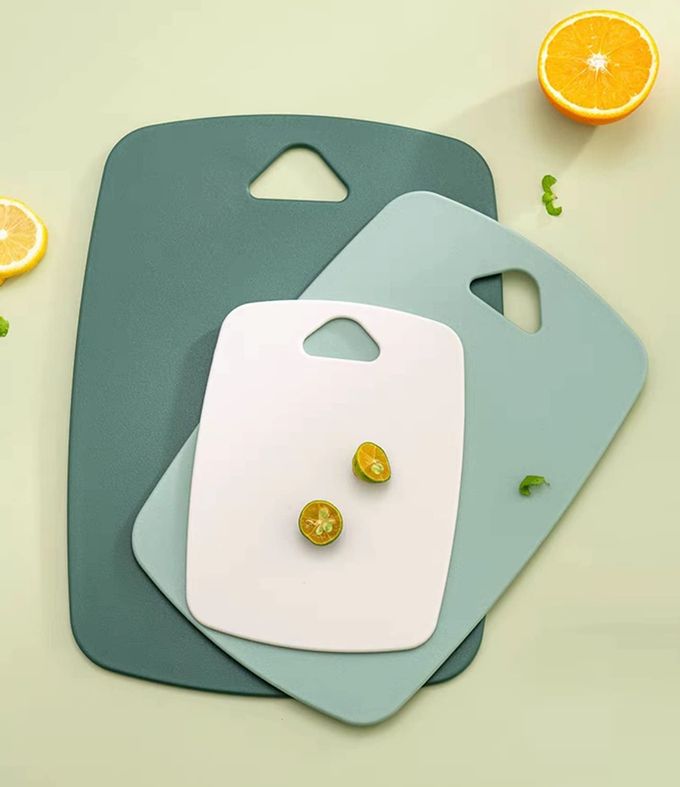 BanYakong Cutting Boards for Kitchen,Plastic Cutting Board Set of 3, Thick Chopping Boards for Meat, Veggies, Fruits, with Easy Grip Handle,Dishwasher Safe (Green, 3Pcs) - Image 1