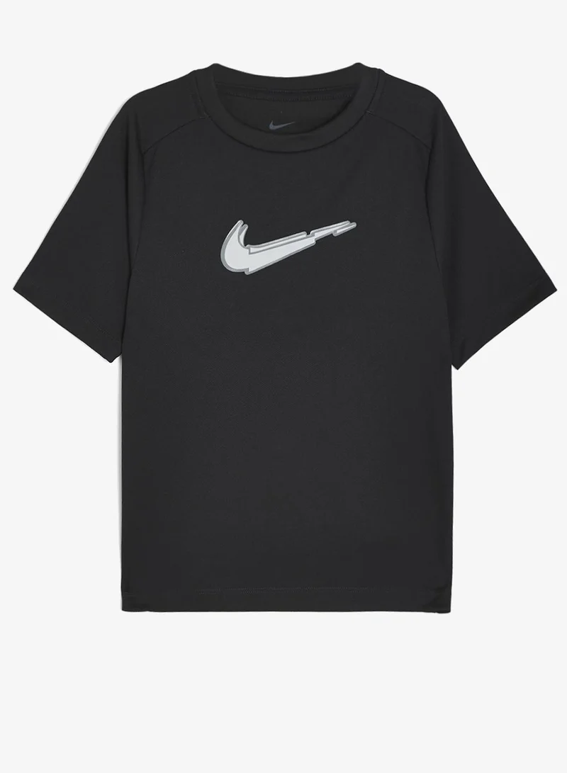 نايكي تيشيرت شبابي مطبوع برسومات جريئة بتقنية دراي فيت