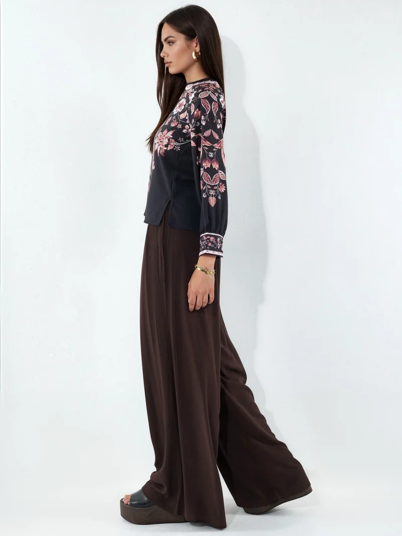 جينيفر Floral Embroidered Crepe Blouse