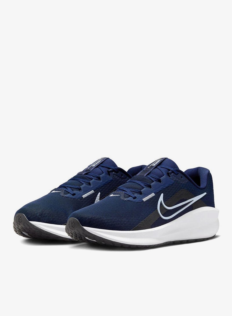 Nike Downshifter 13 - Image 3