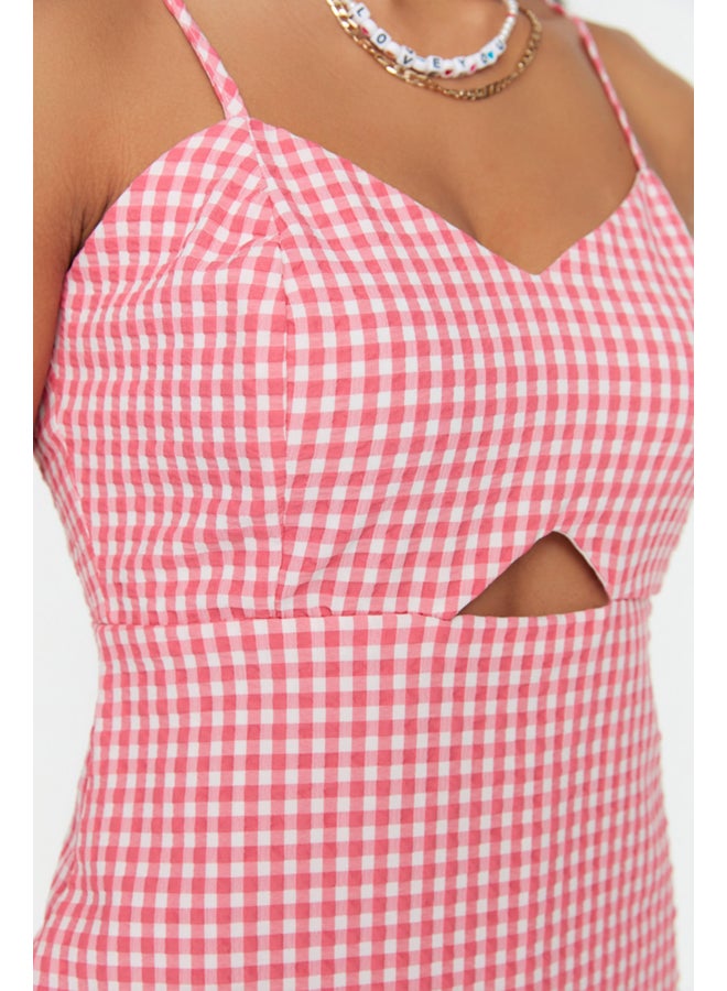 trendyol Pink Checkered Window Detailed Strappy Mini Woven Jumpsuit TWOSS22TU0277 - Image 2