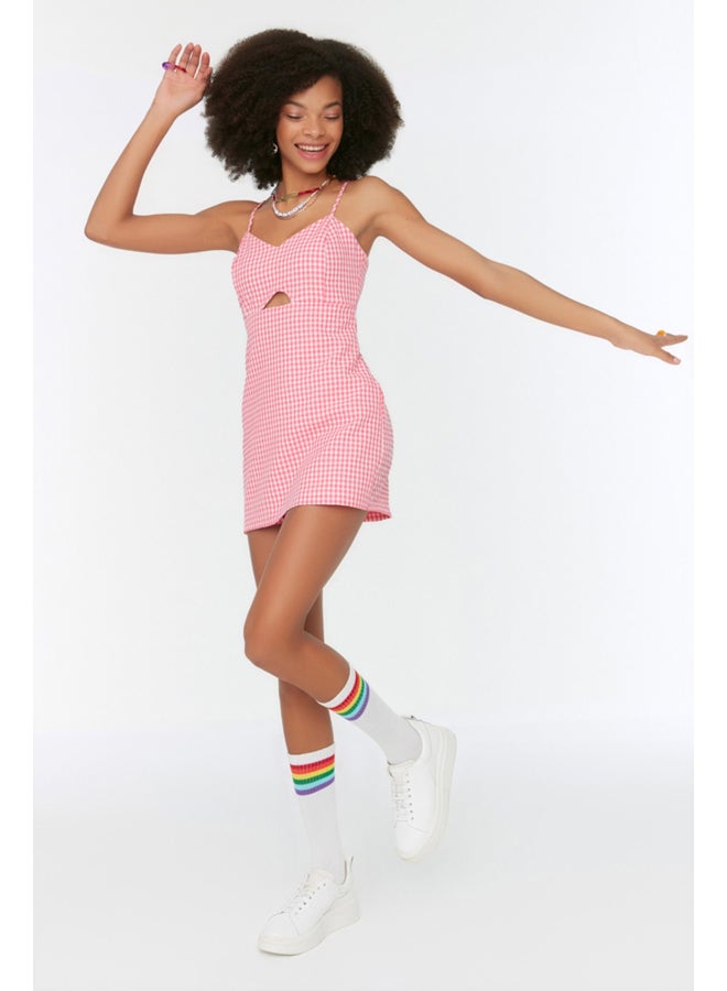 trendyol Pink Checkered Window Detailed Strappy Mini Woven Jumpsuit TWOSS22TU0277 - Image 1